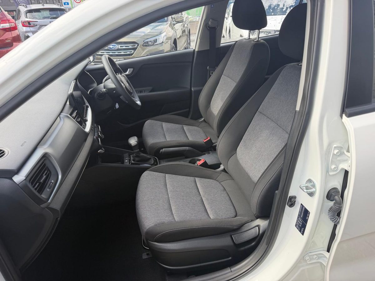 2025 Kia STONIC S