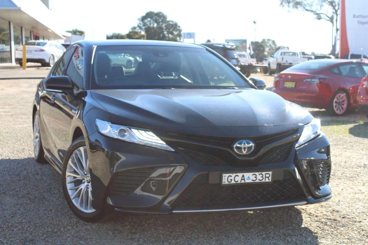 2020 Toyota Camry SL
