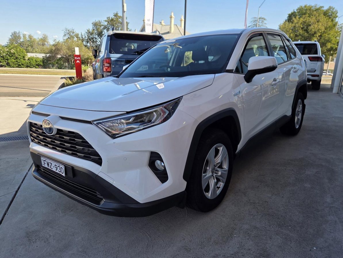 2021 Toyota RAV4 Hybrid GX-2WD