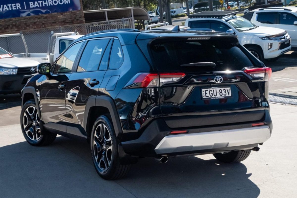 2019 Toyota RAV4 Edge AWD