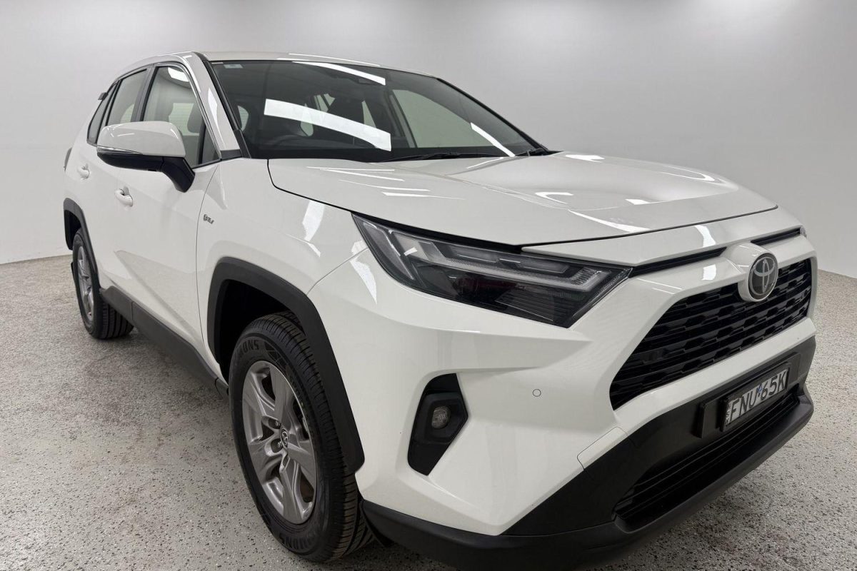 2025 Toyota RAV4 Hybrid GX AWD