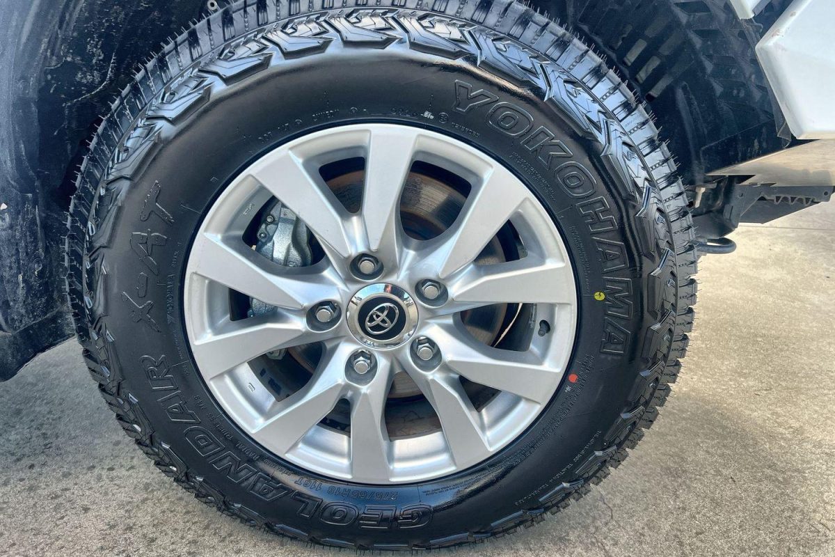 2021 Toyota Landcruiser VX