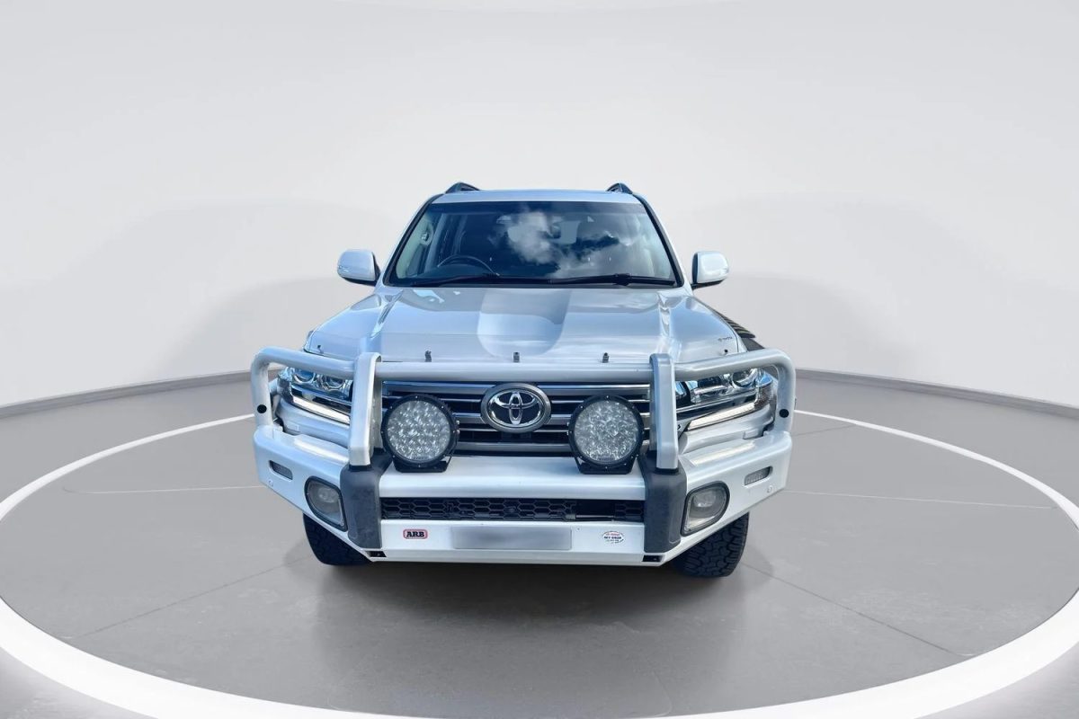 2021 Toyota Landcruiser VX