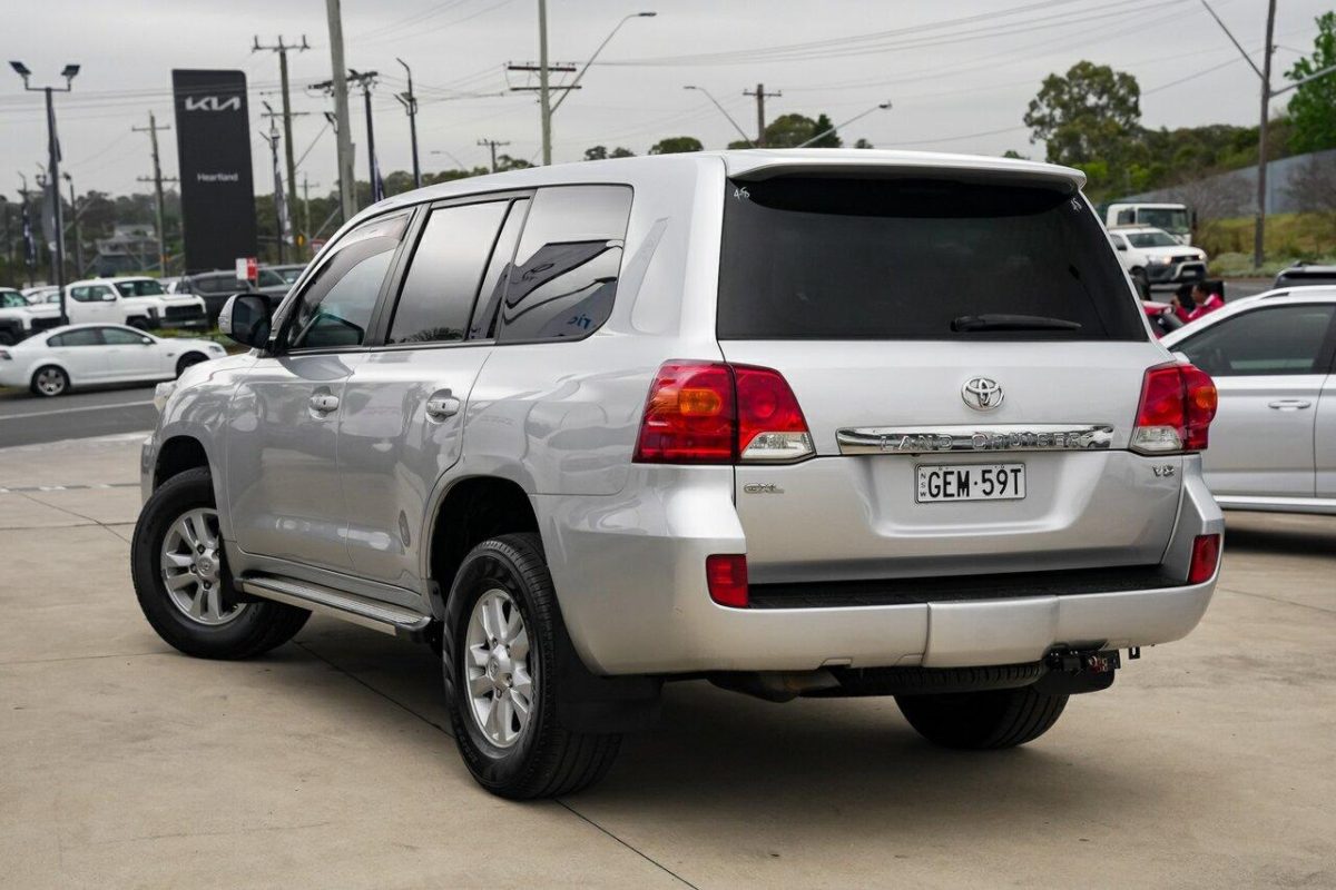 2013 Toyota Landcruiser GXL