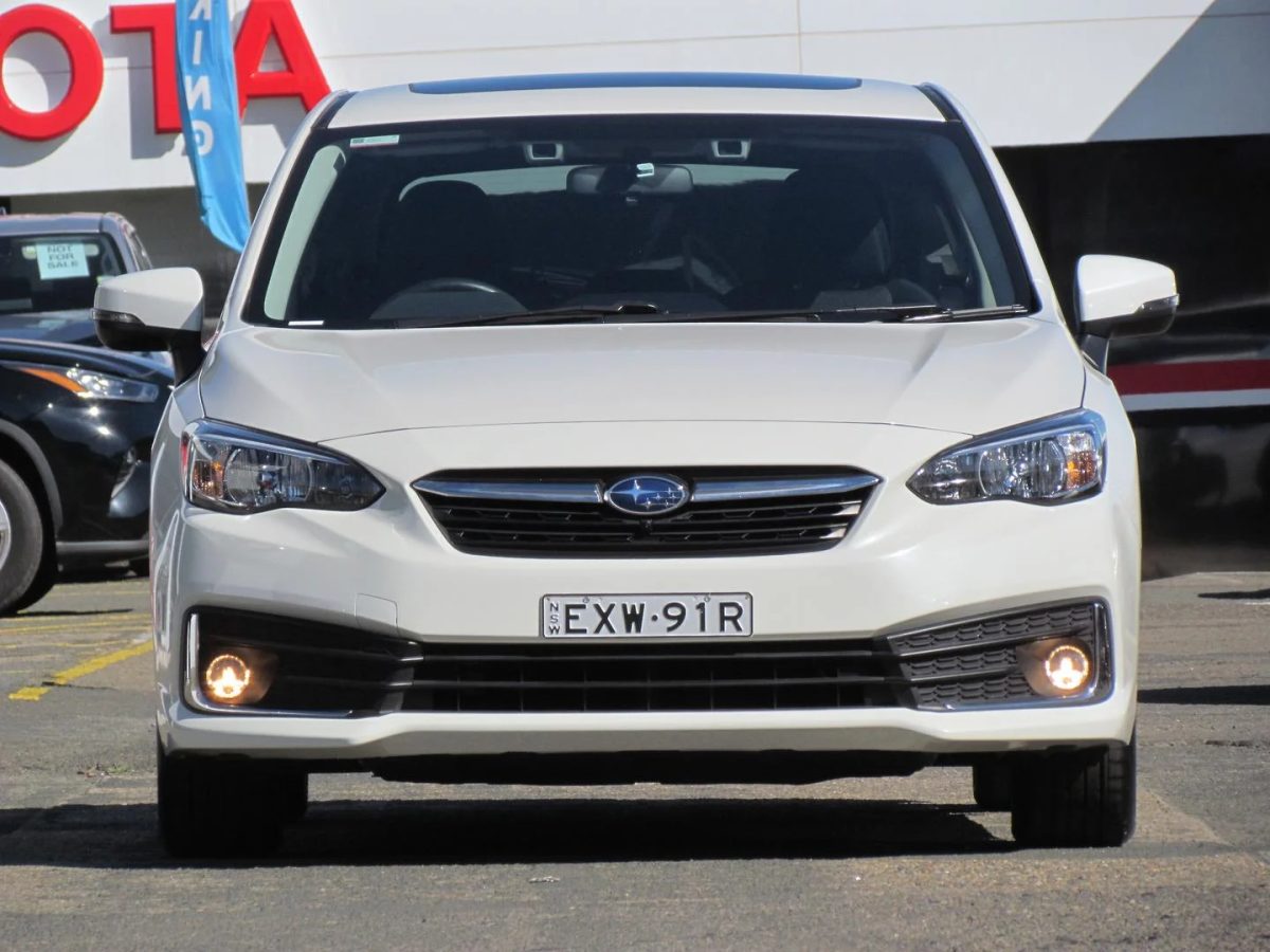 2023 Subaru Impreza 2.0i Premium
