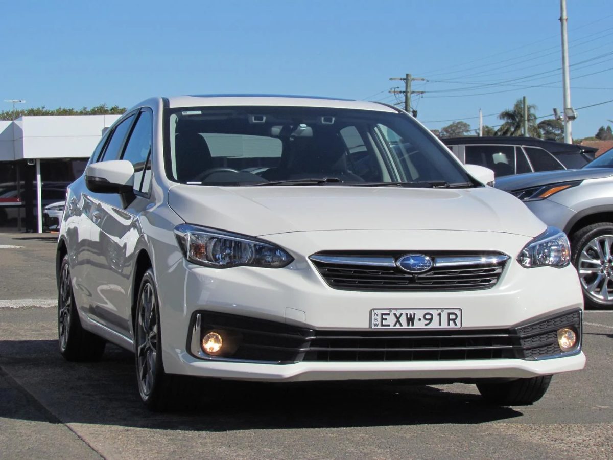 2023 Subaru Impreza 2.0i Premium