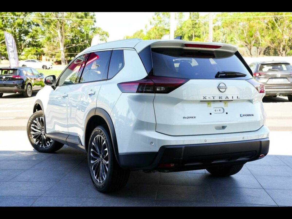 2026 Nissan X-Trail Ti e-4ORCE e-POWER Wagon (White) Demo Car