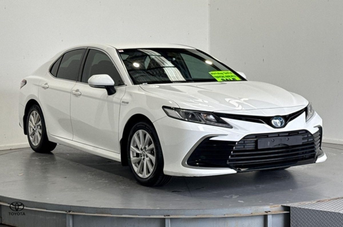 2021 Toyota Camry Ascent