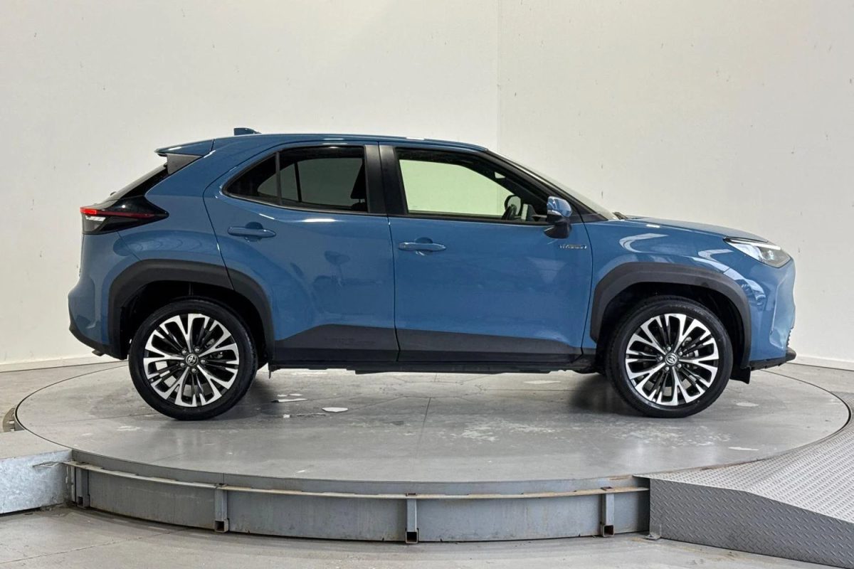2023 Toyota Yaris Cross Hybrid Urban