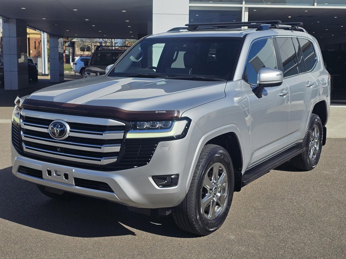 2021 Toyota Landcruiser VX