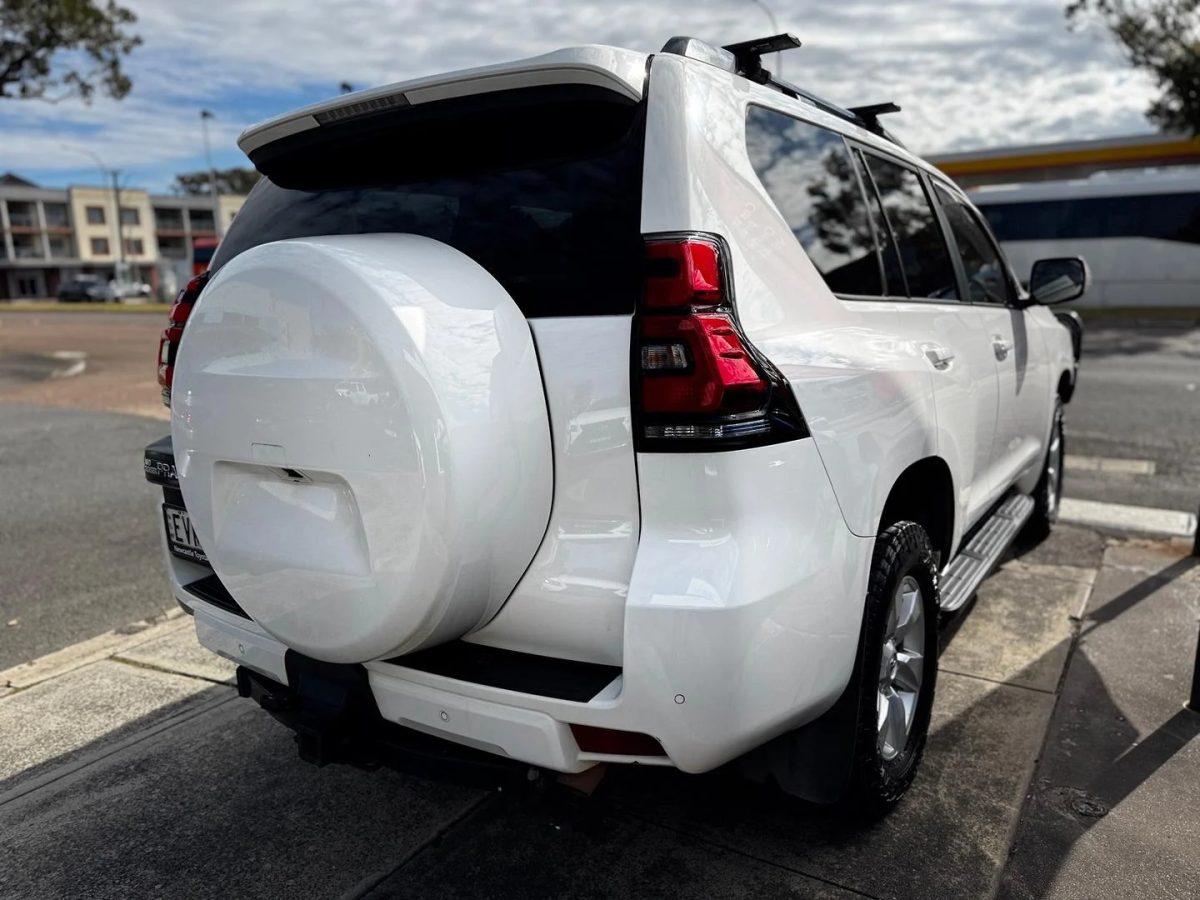 2022 Toyota Landcruiser Prado GXL