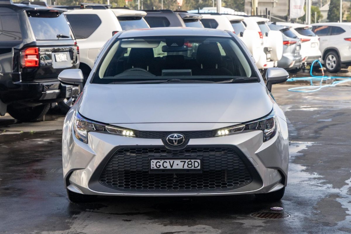 2020 Toyota Corolla Ascent Sport