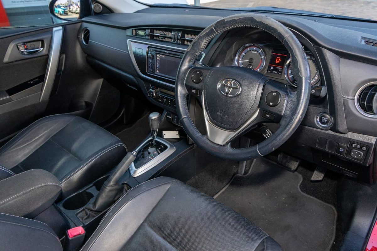 2014 Toyota Corolla Levin ZR