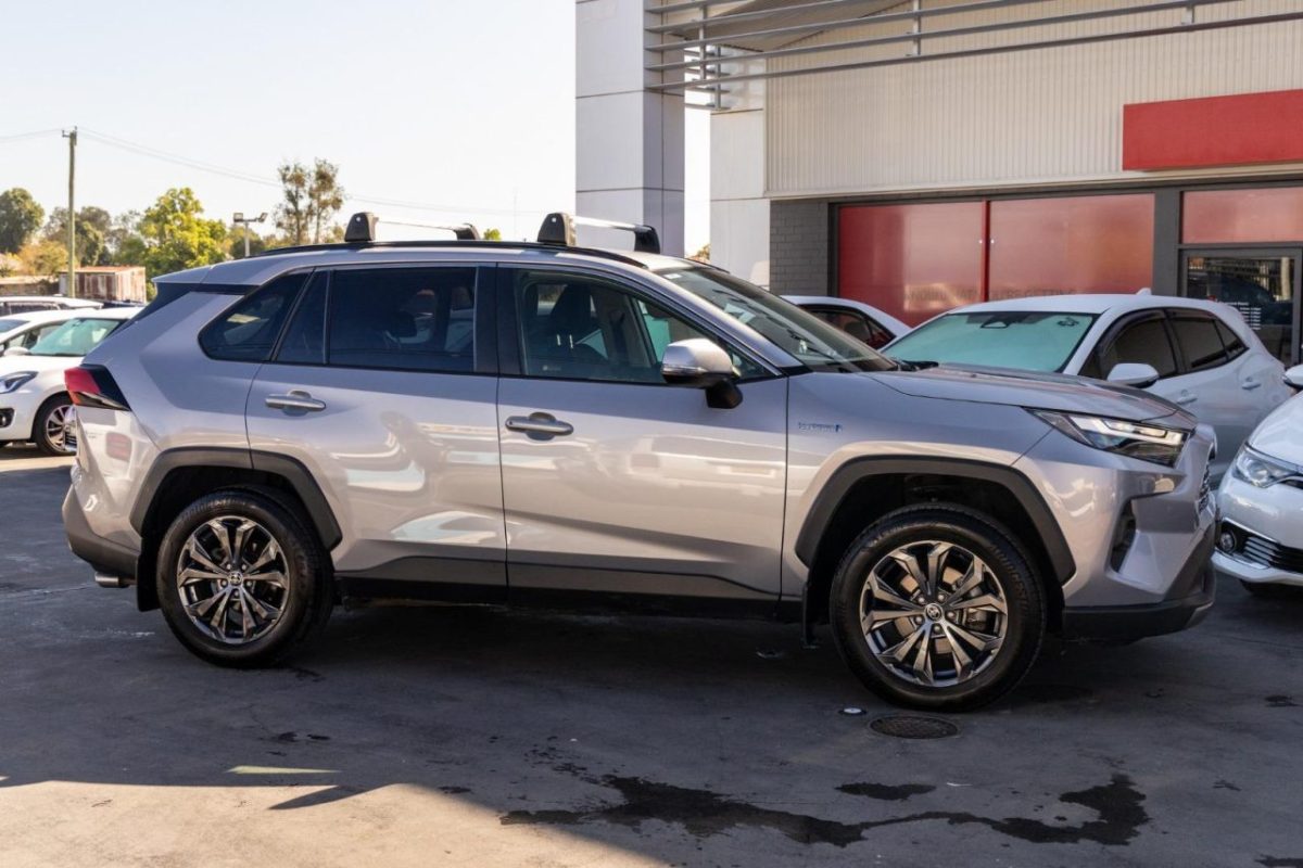 2024 Toyota Rav4 Hybrid GXL AWD