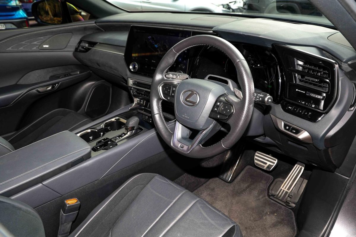 2023 Lexus RX F Sport Performance