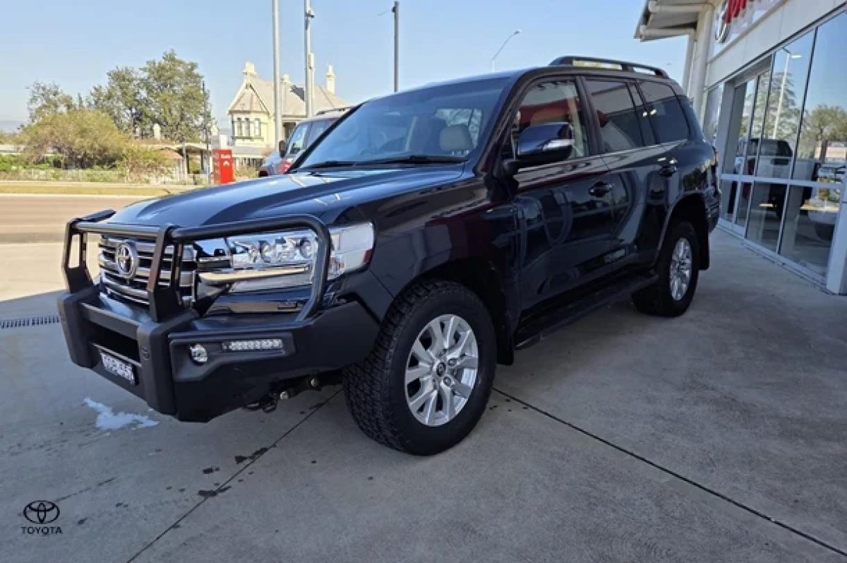 2019 Toyota Landcruiser VX