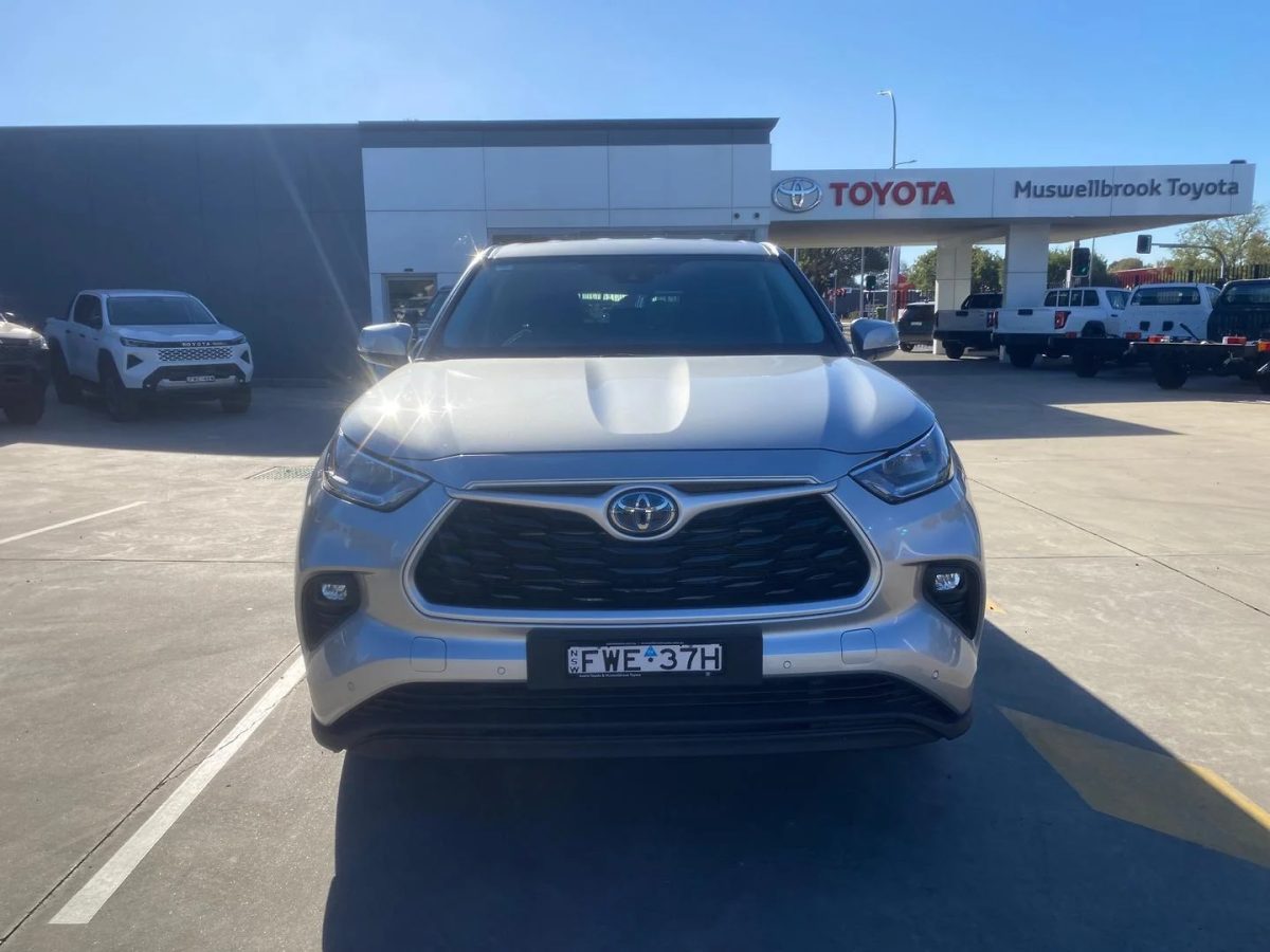 2022 Toyota Kluger Hybrid GX AWD