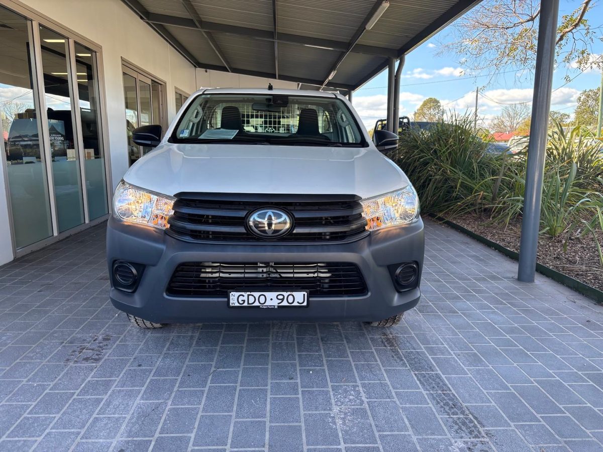 2021 Toyota Hilux 4x2 Workmate