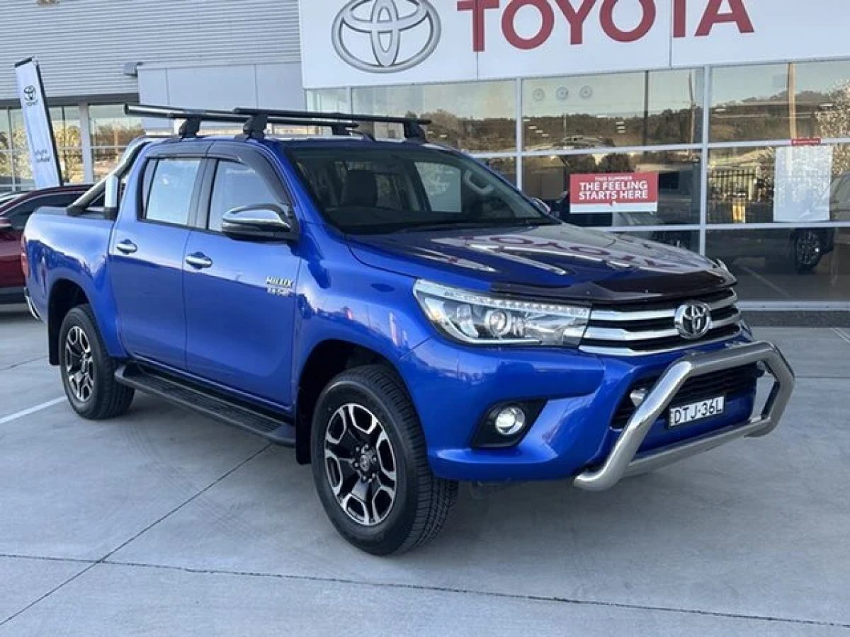 2017 Toyota Hilux 4x4 SR5