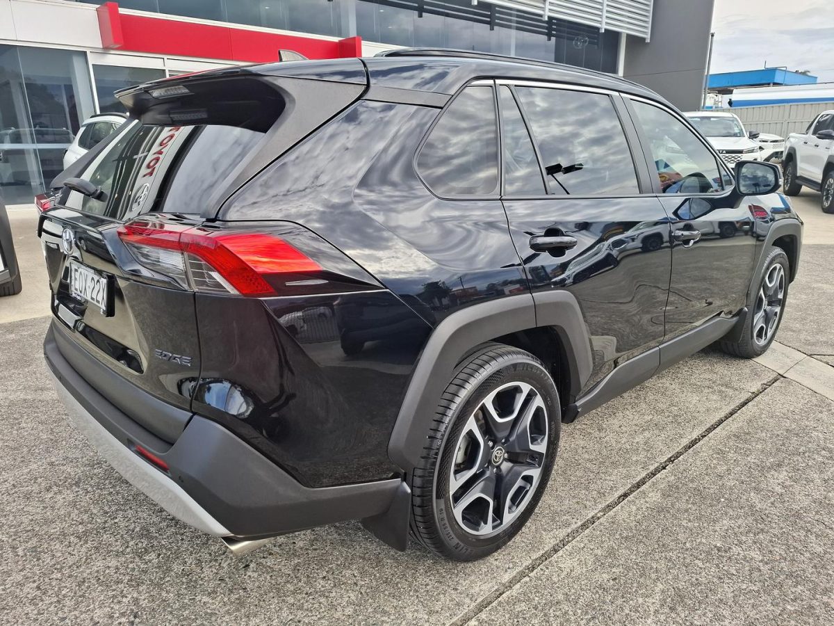 2020 Toyota RAV4 Edge AWD