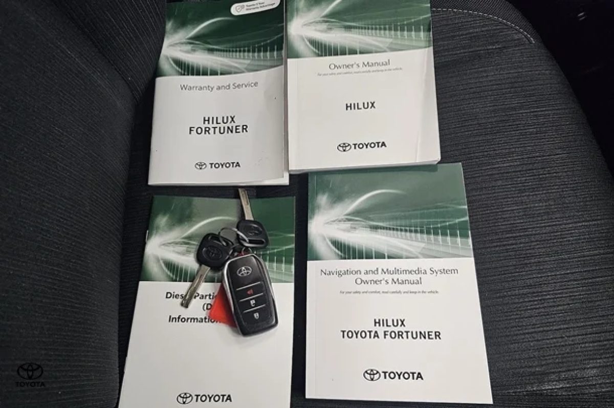 2021 Toyota Hilux SR5