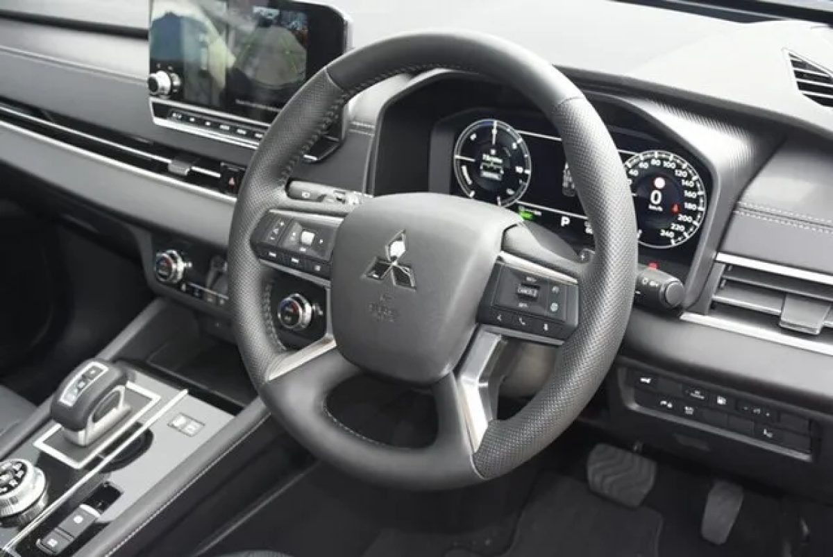 2025 Mitsubishi Outlander ZM MY24 PHEV AWD GSR Black Diamond 1 Speed Automatic Wagon Hybrid
