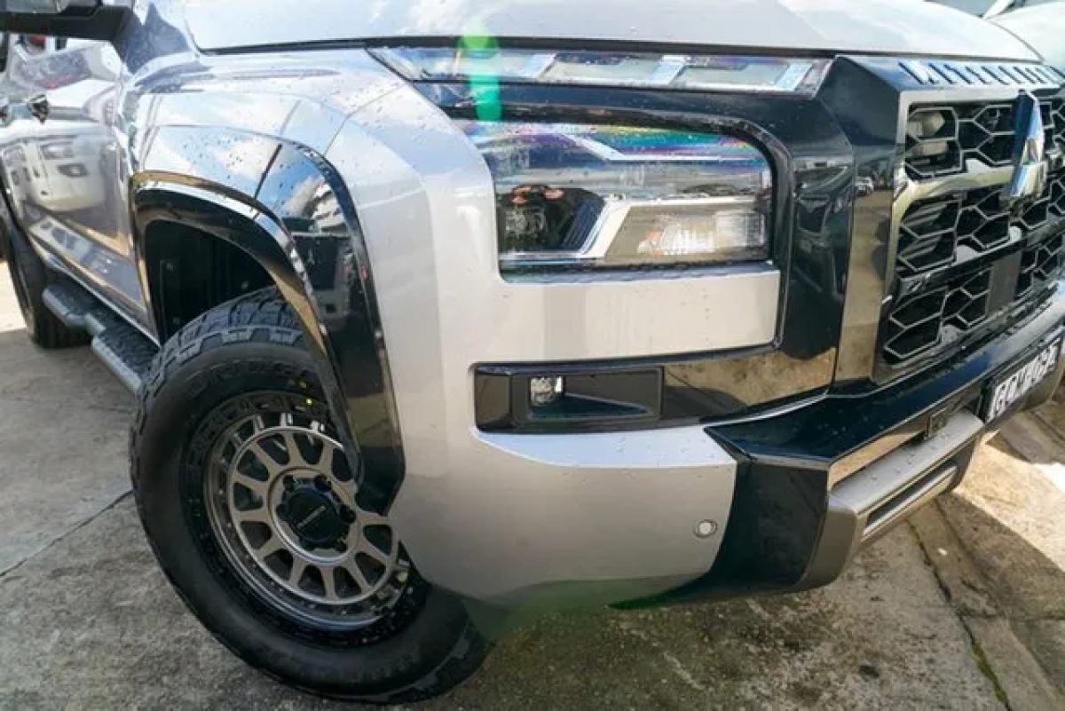 2026 Mitsubishi Triton MV MY26 Raider Pick-up Double Cab 4X4 Blade Silver 6 Speed Sports Automatic