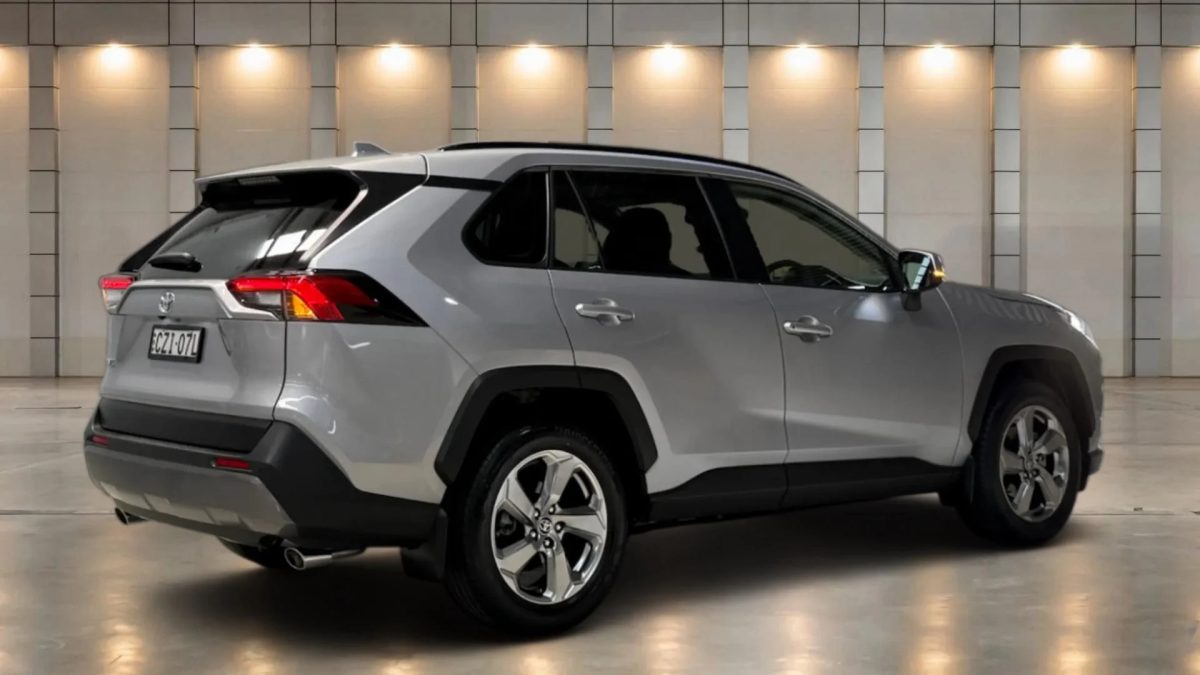 2020 Toyota RAV4 GXL-2WD