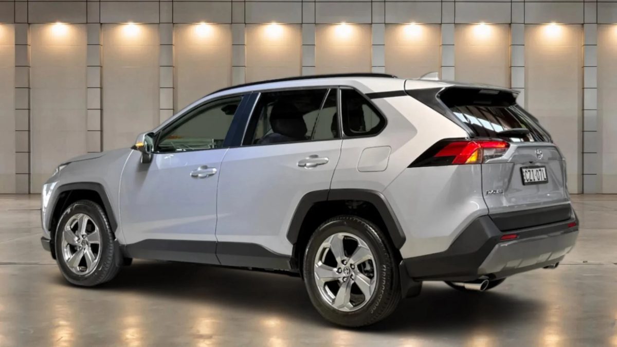 2020 Toyota RAV4 GXL-2WD