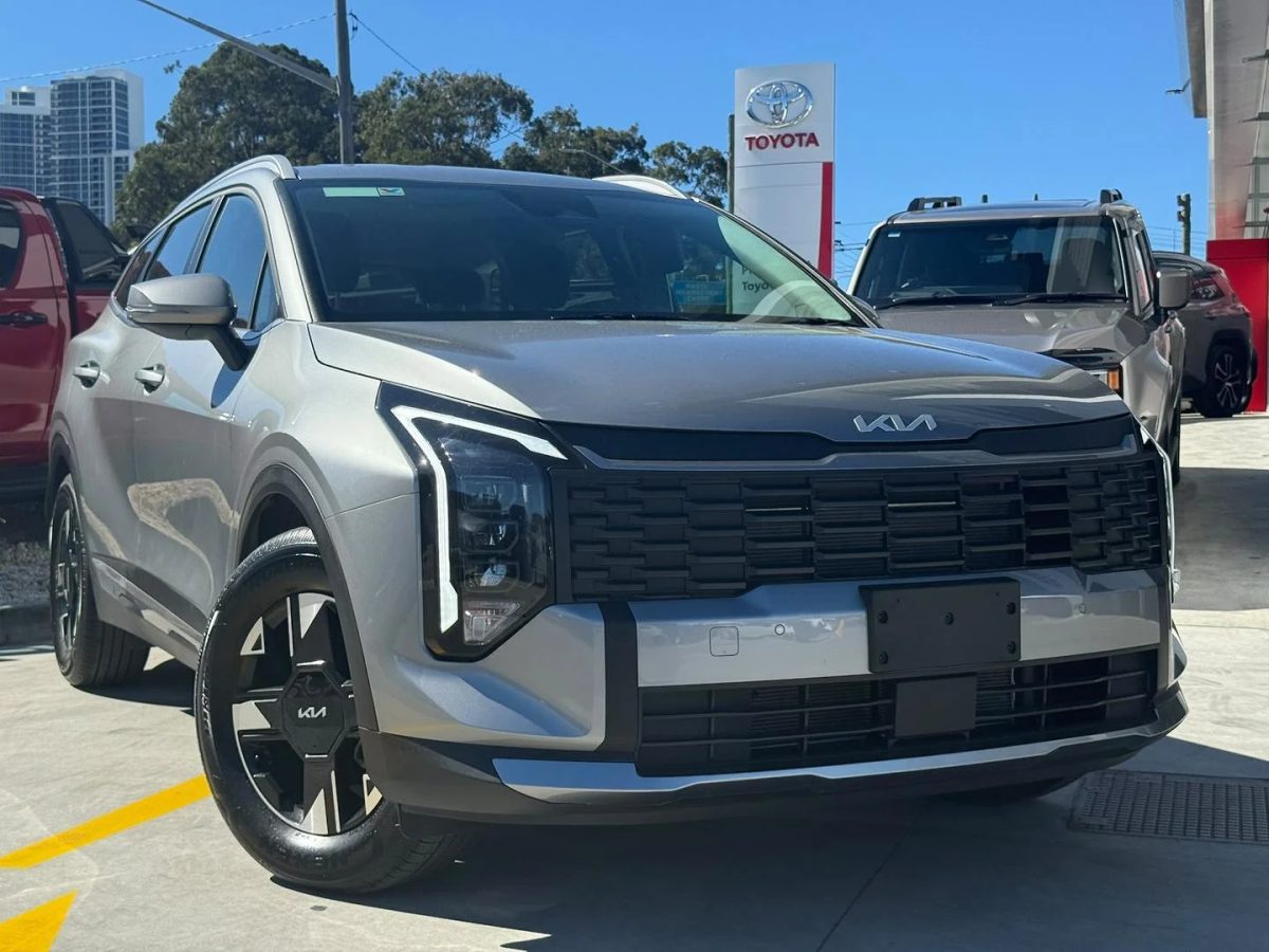2025 Kia SPORTAGE S