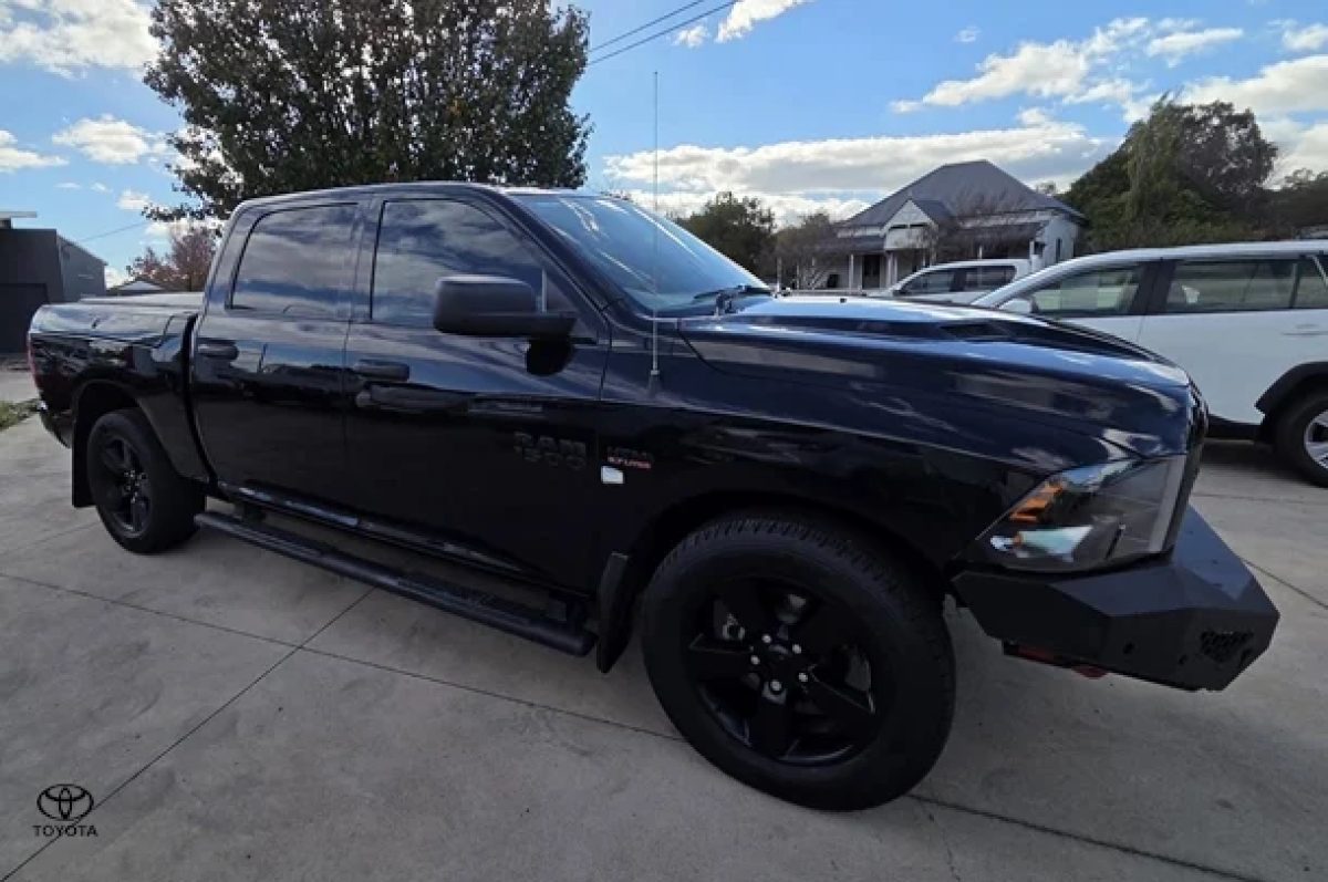2022 RAM 1500 Express RamBox