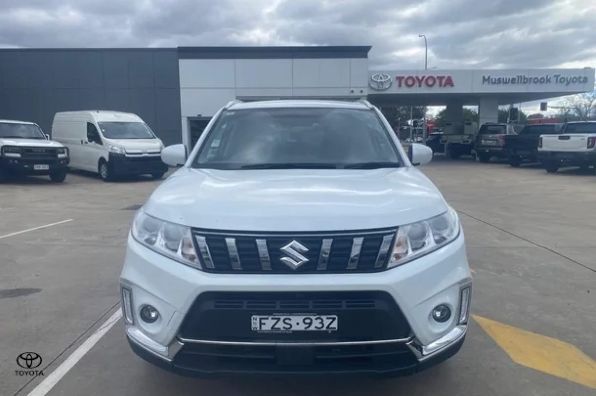 2022 Suzuki Vitara Base