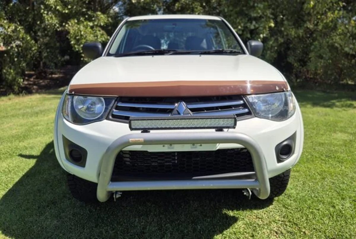 2015 Mitsubishi Triton GLX