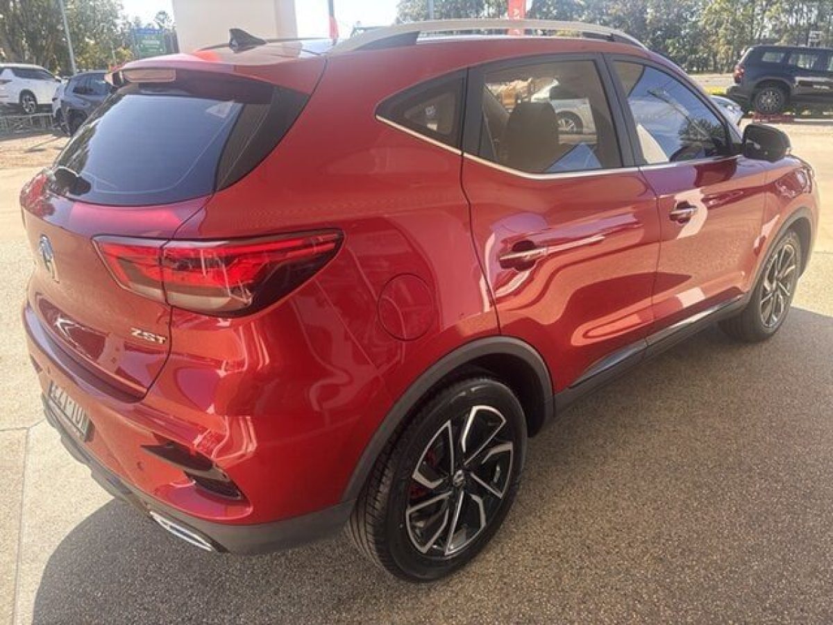 2022 MG ZST Essence