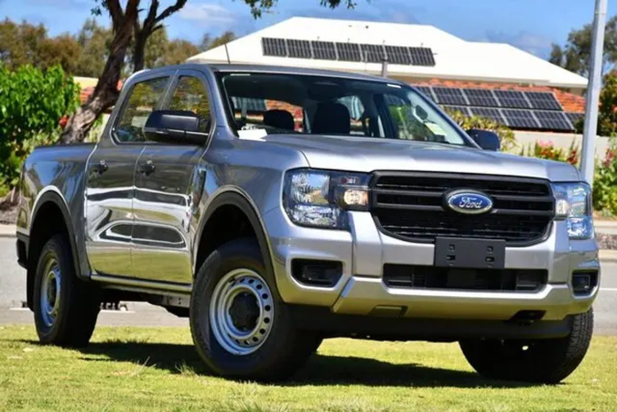 RANGER 2025.25 XL DBL PUP 4x4 2.0L BiT DSL 10SPD
