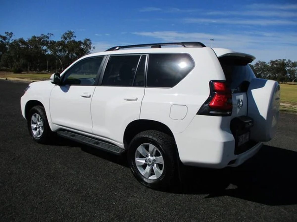 2023 Toyota Landcruiser Prado GXL