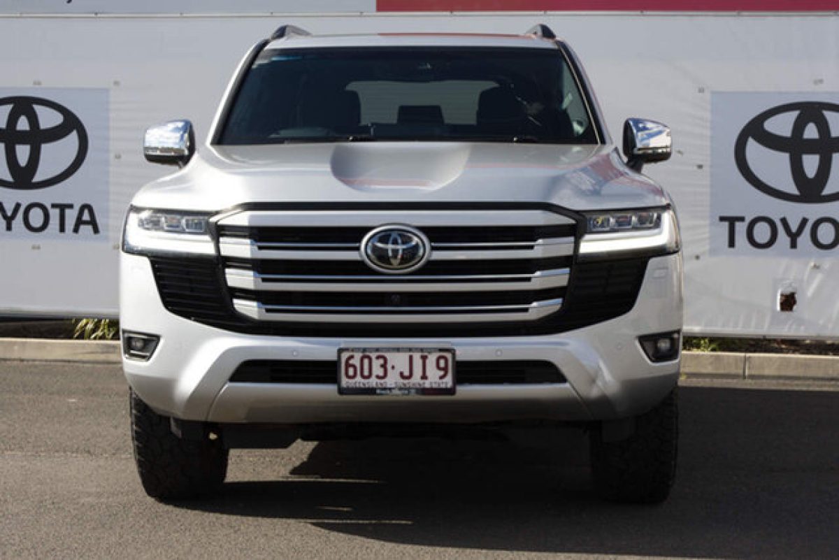 2024 Toyota Landcruiser Sahara