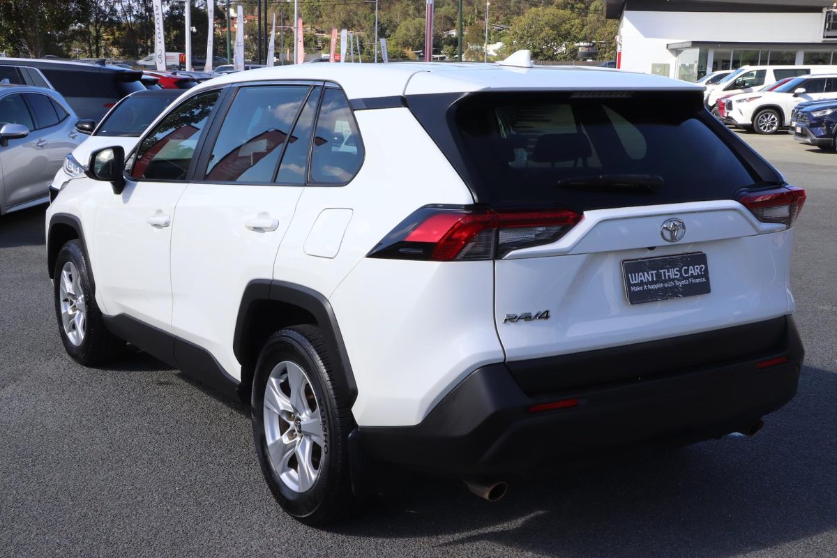2019 Toyota RAV4 GX-2WD