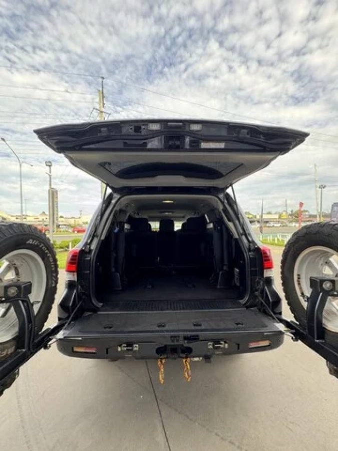2020 Toyota Landcruiser Sahara