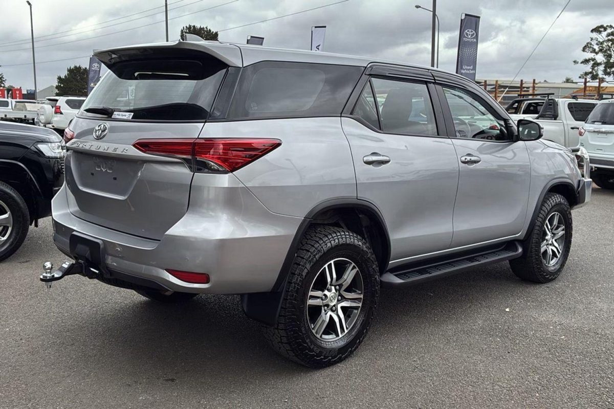 2024 Toyota Fortuner GX