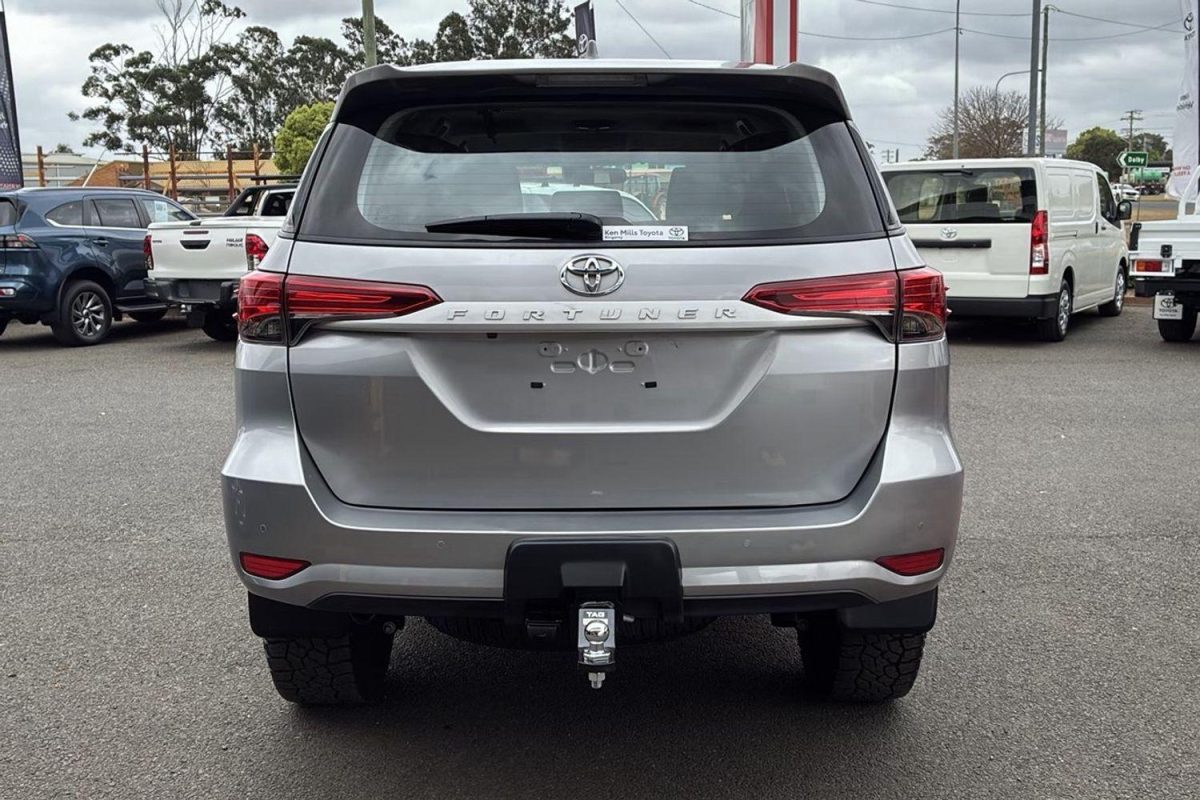 2024 Toyota Fortuner GX