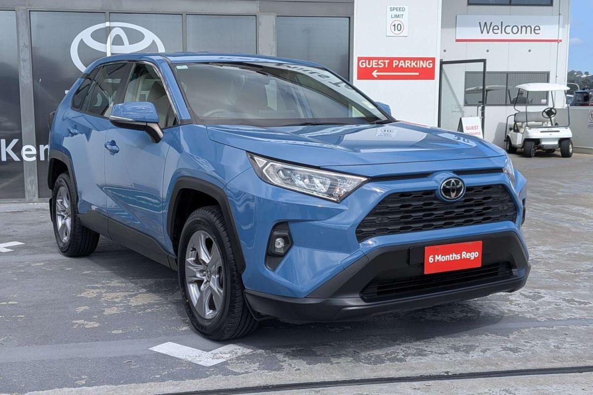 2022 Toyota RAV4 GX-2WD