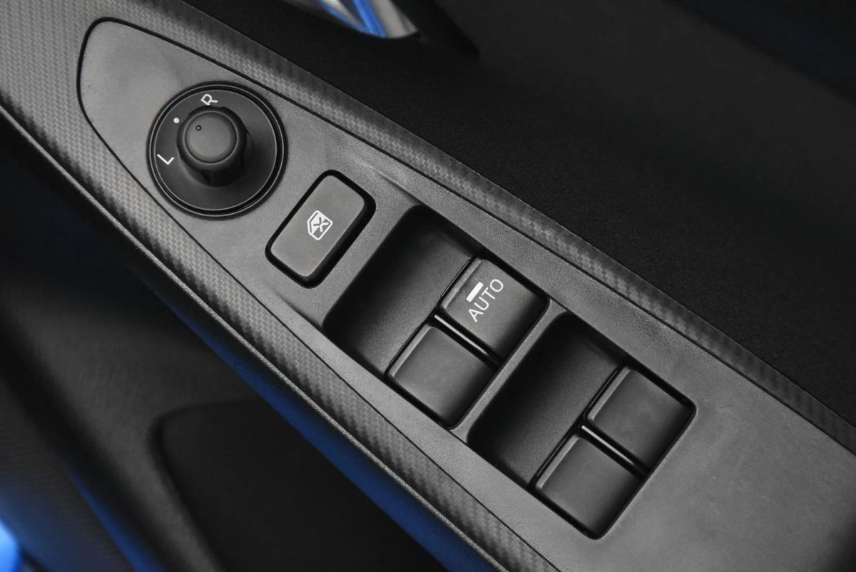 2015 Mazda 2 Genki