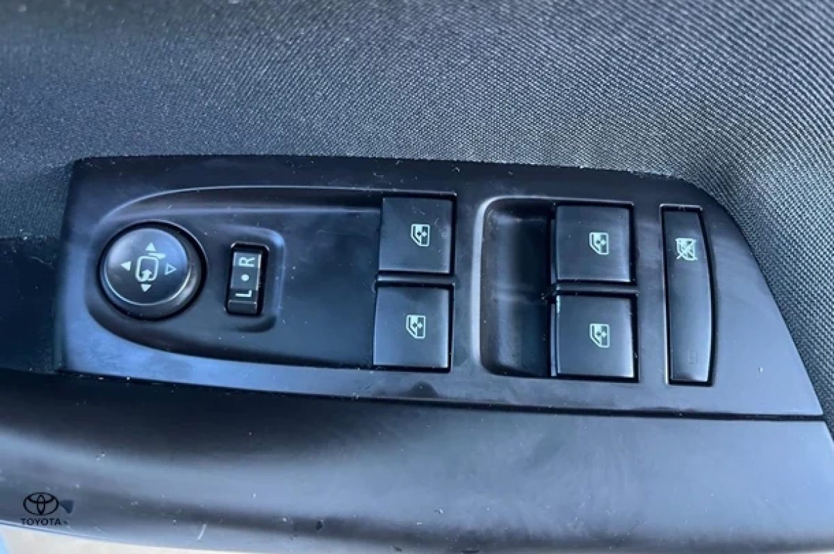 2018 Holden Astra R