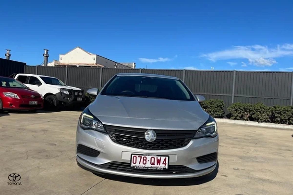 2018 Holden Astra R