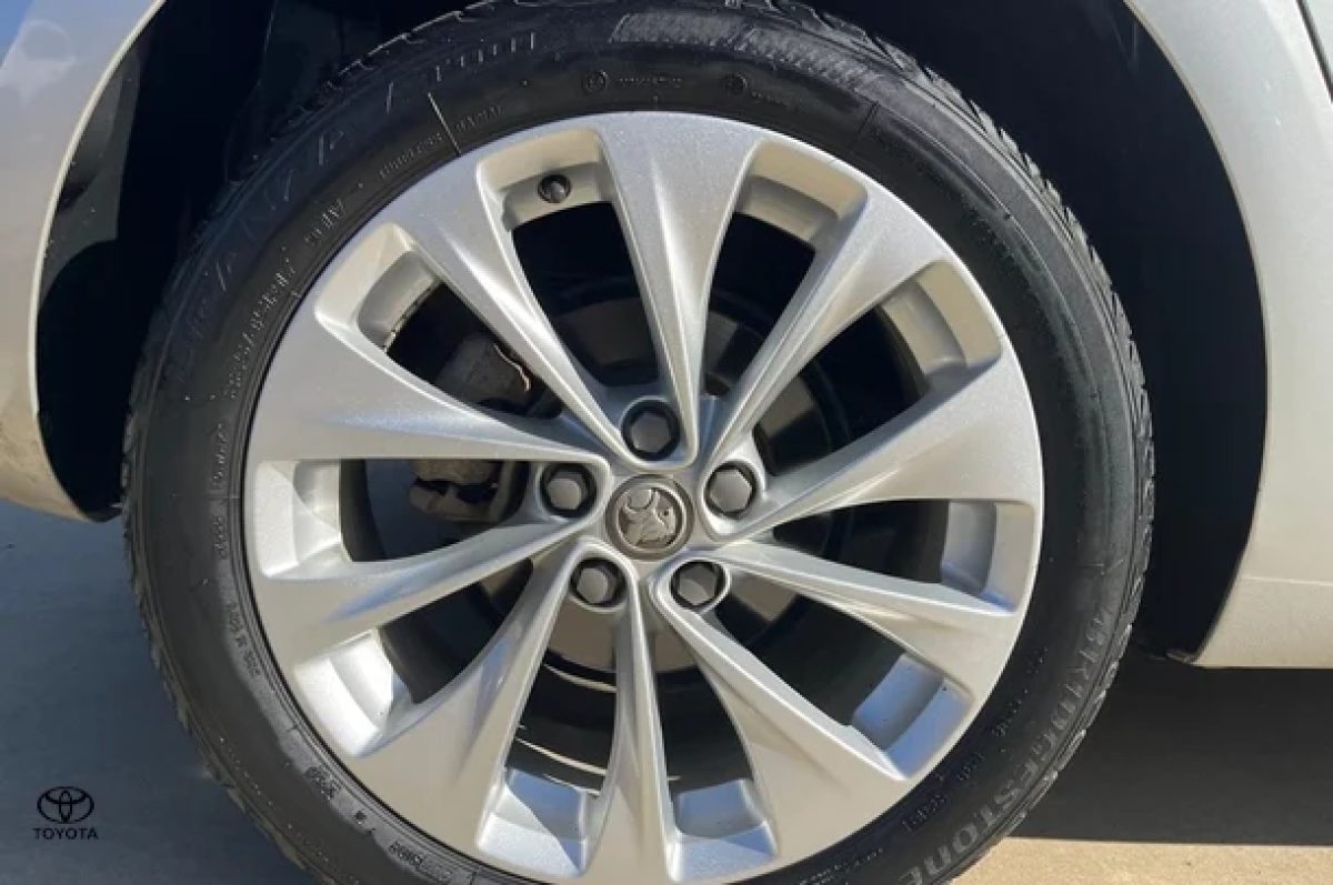 2018 Holden Astra R