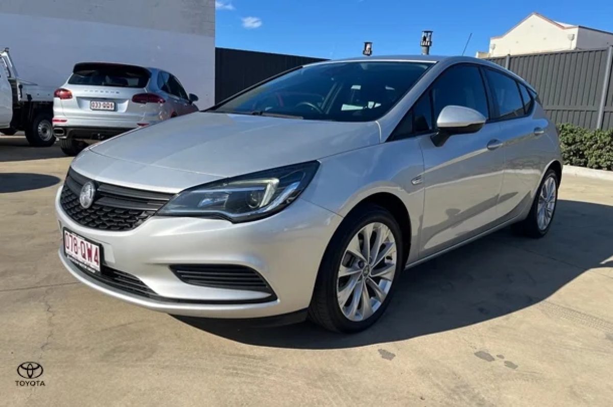 2018 Holden Astra R