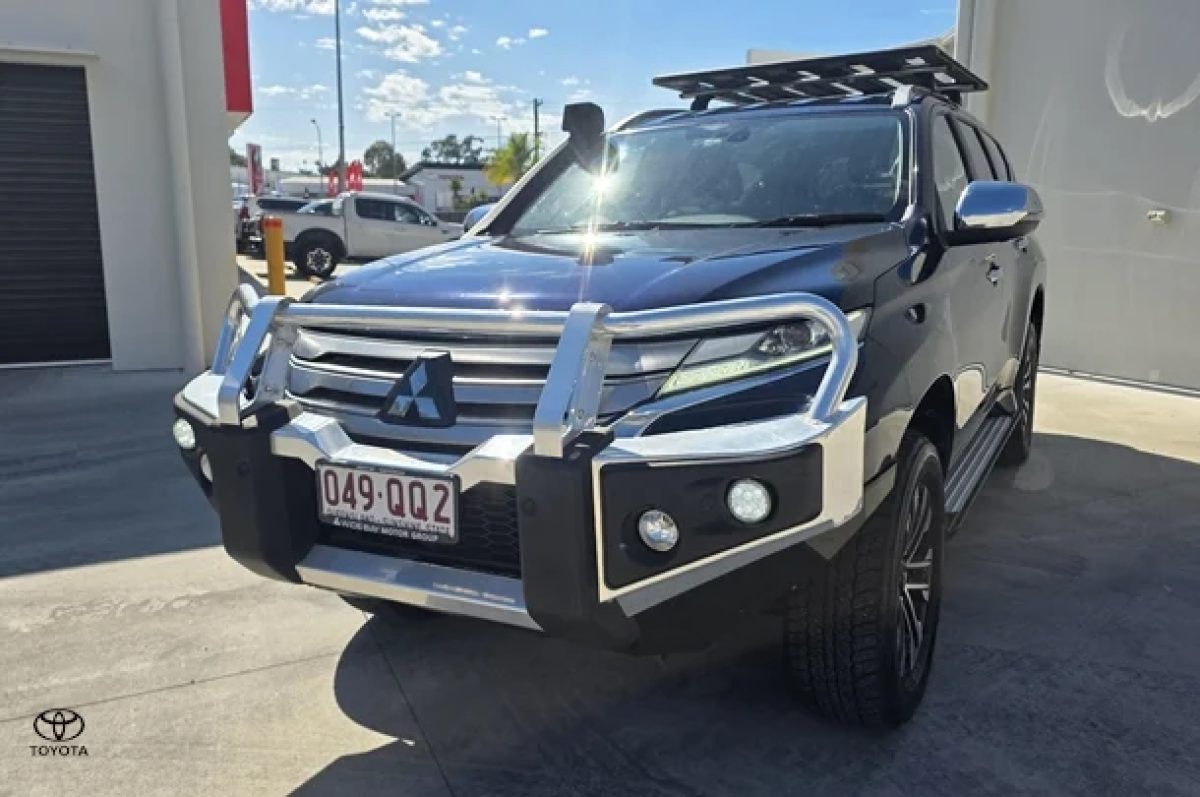 2022 Mitsubishi Pajero Sport GLS