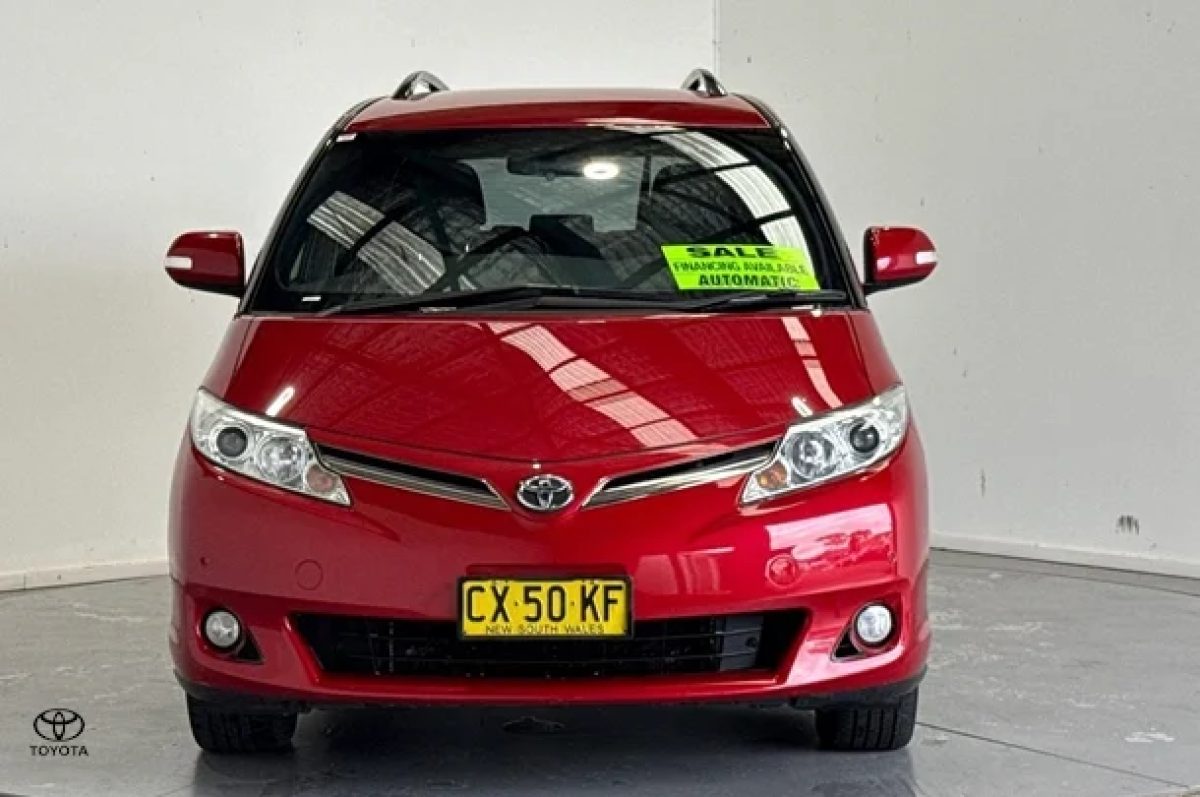 2019 Toyota Tarago GLX