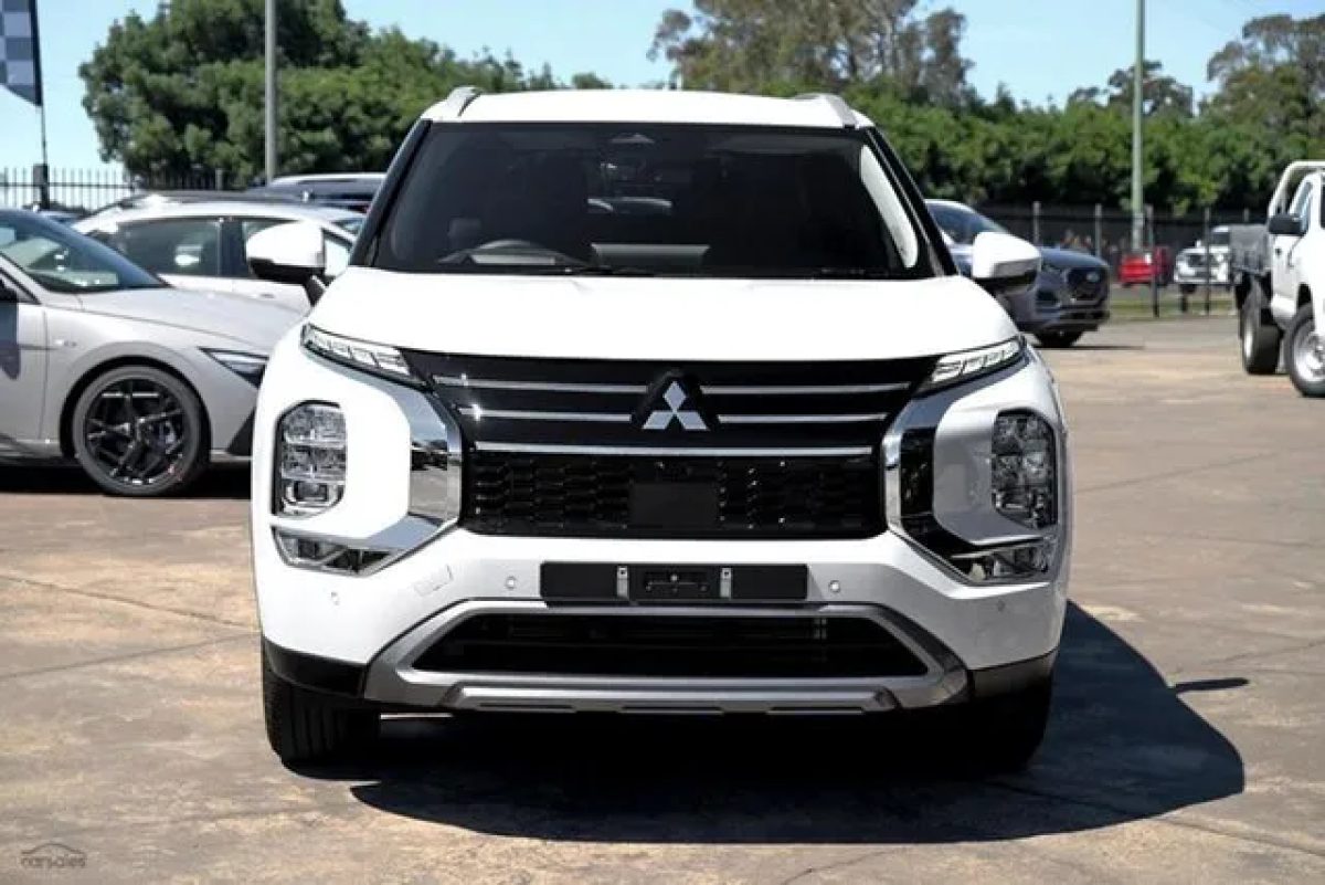 2025 Mitsubishi Outlander ZM MY25 Aspire 2WD White Diamond 8 Speed Constant Variable Wagon